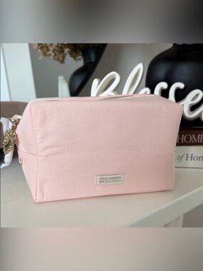 Dolce & Gabbana Pink My Devotion Cosmetic Pouch
